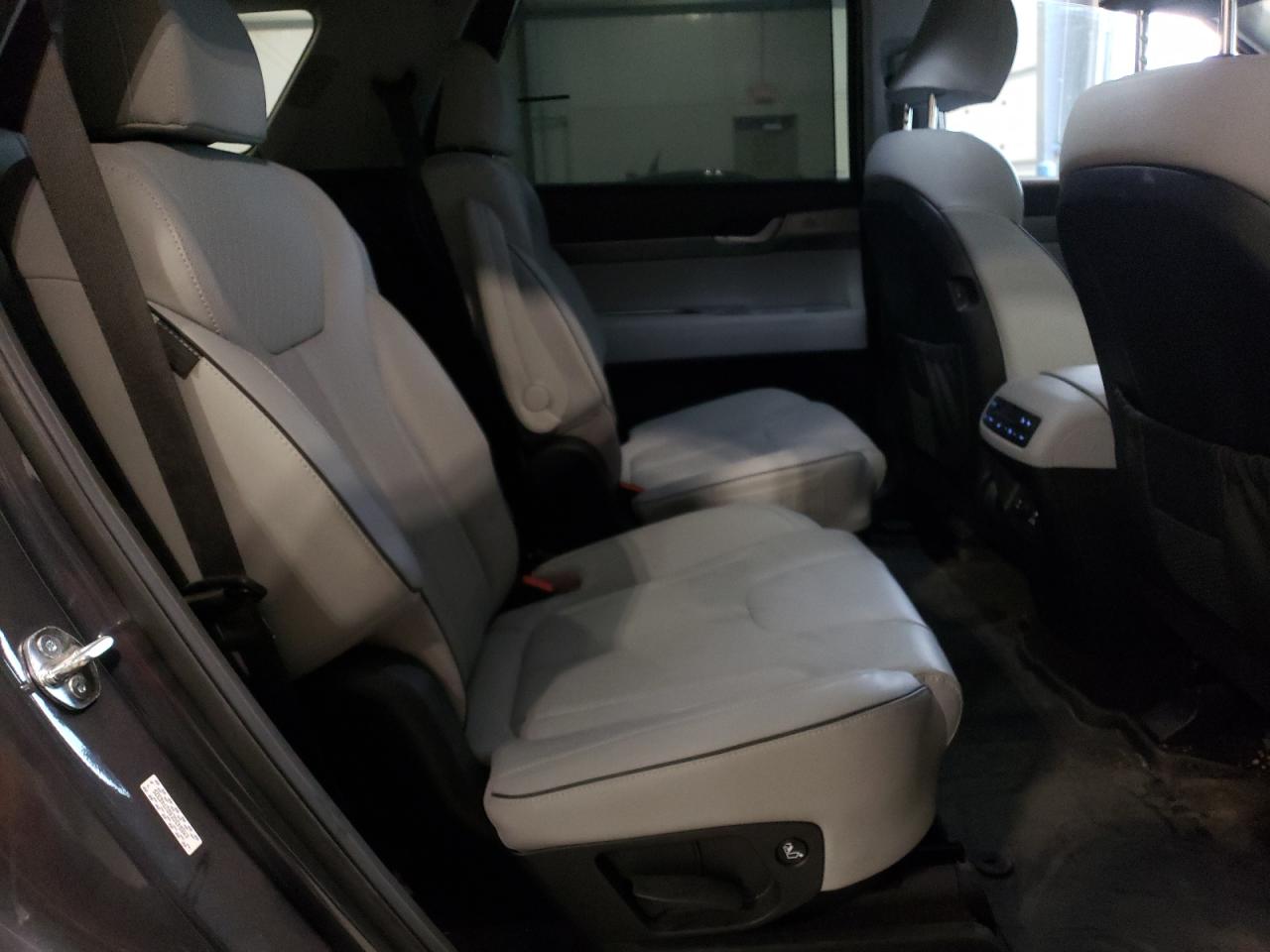 2024 Hyundai Palisade - Image 11