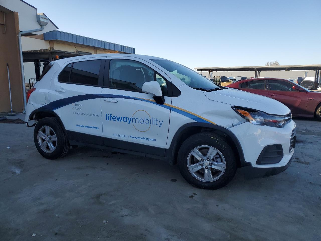 2022 Chevrolet Trax - Image 4