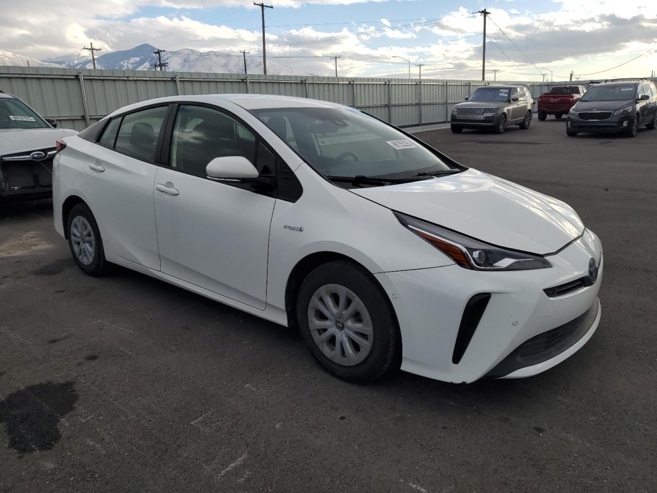 2019 Toyota Prius - Image 4