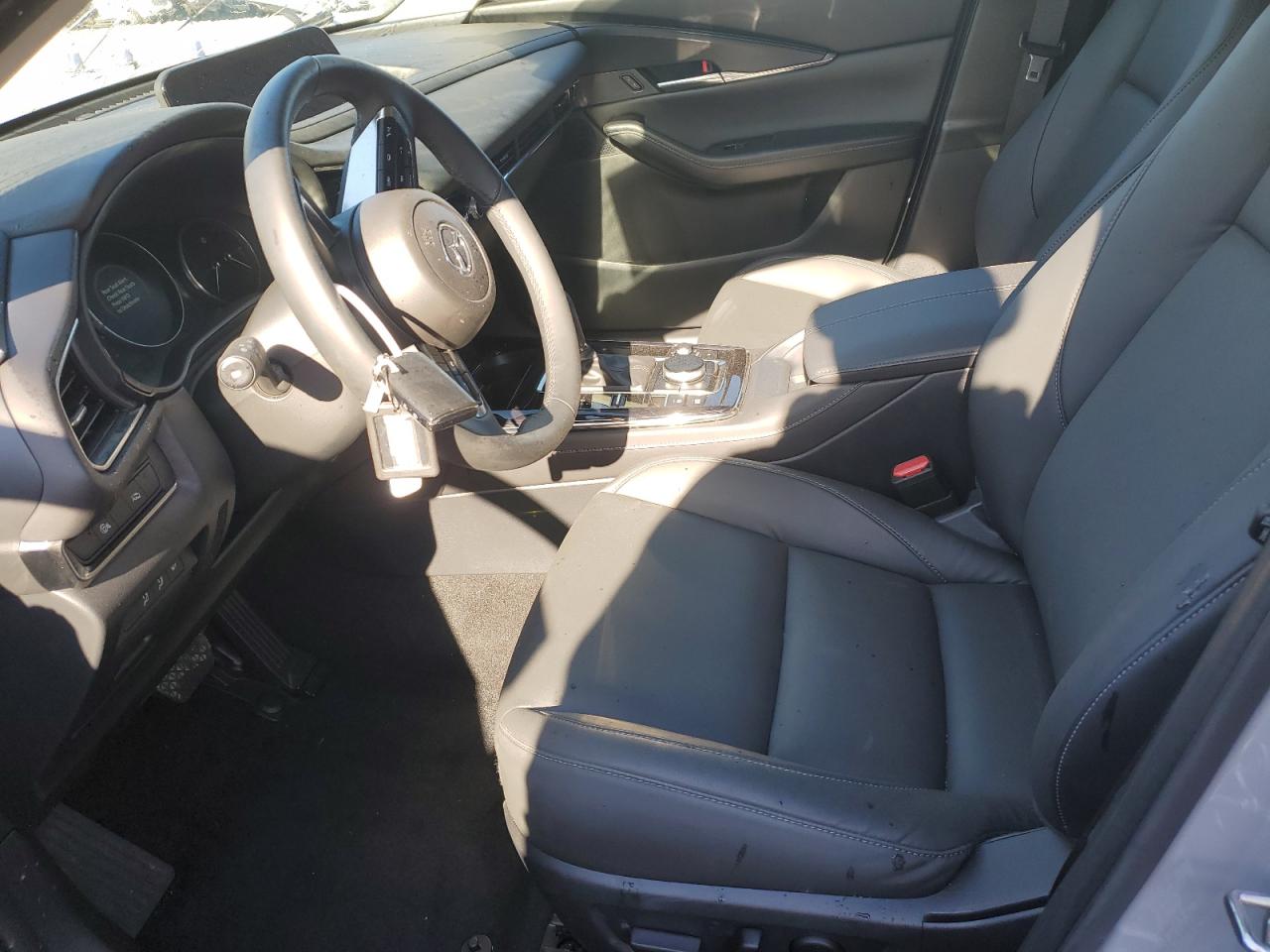 2025 Mazda CX-30 - Image 7