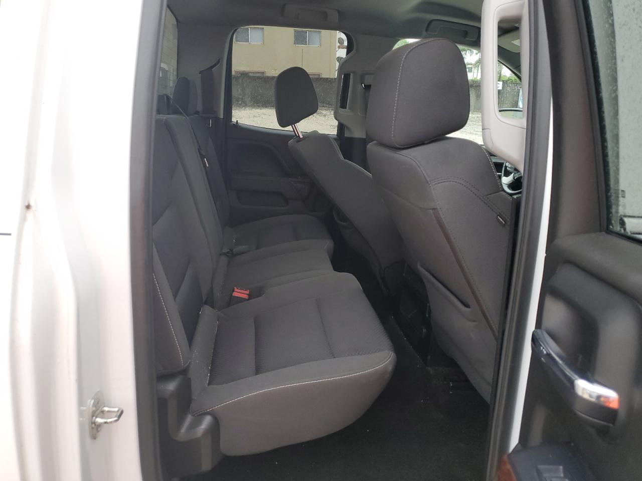 2018 GMC Sierra - Image 10