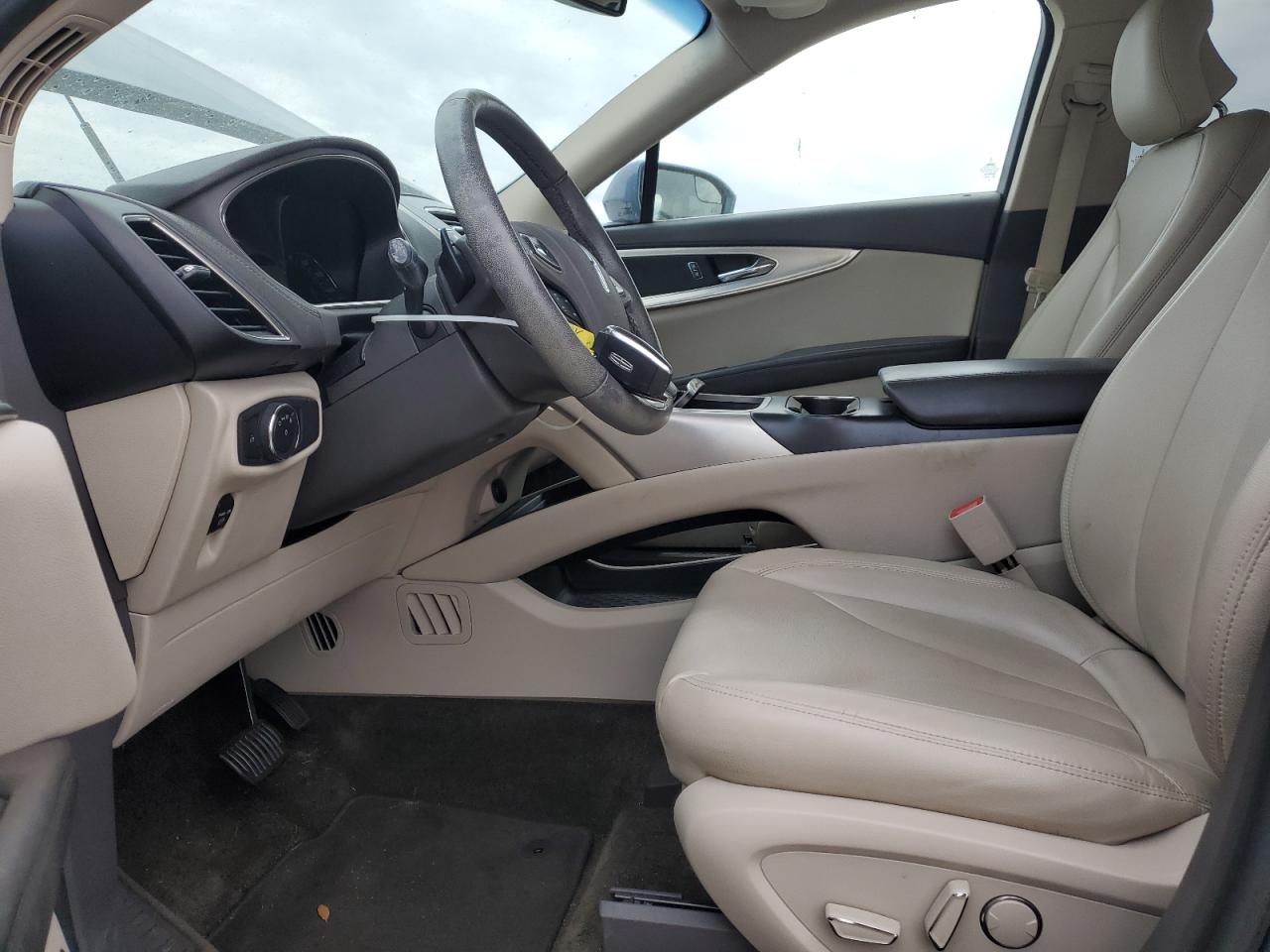 2018 Lincoln MKX - Image 7