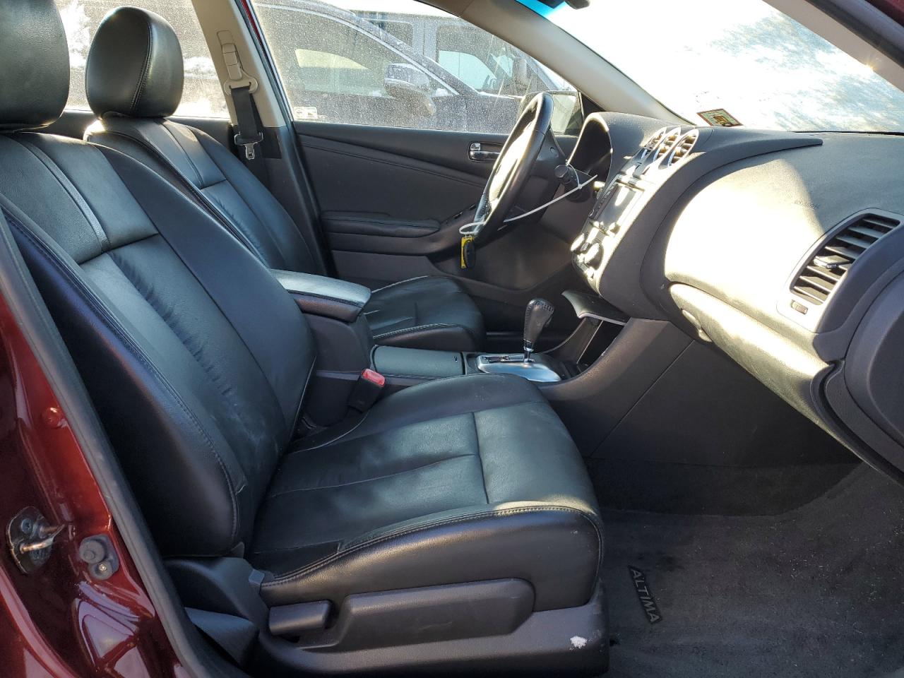 2010 Nissan Altima - Image 7