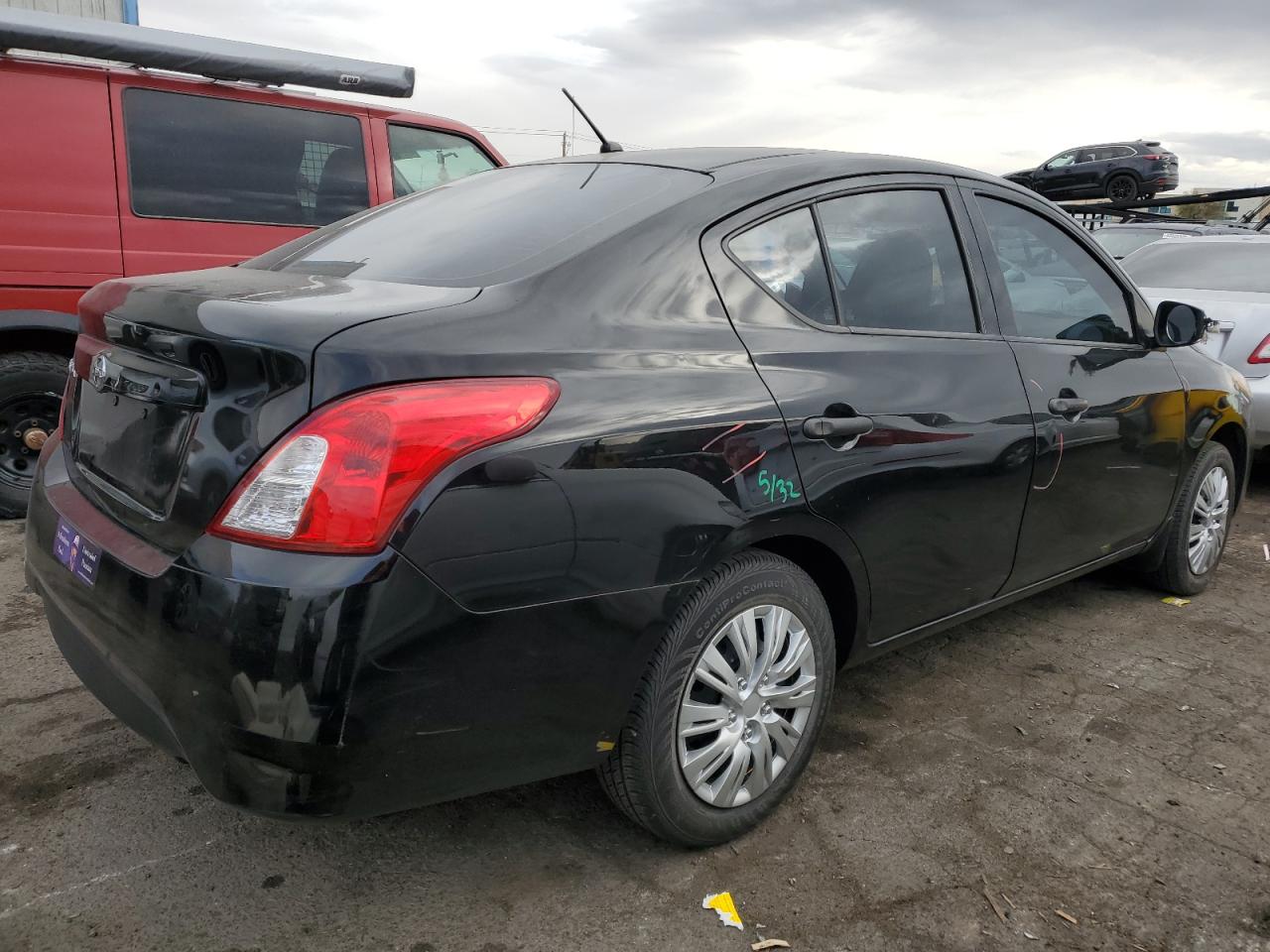 2016 Nissan Versa - Image 3