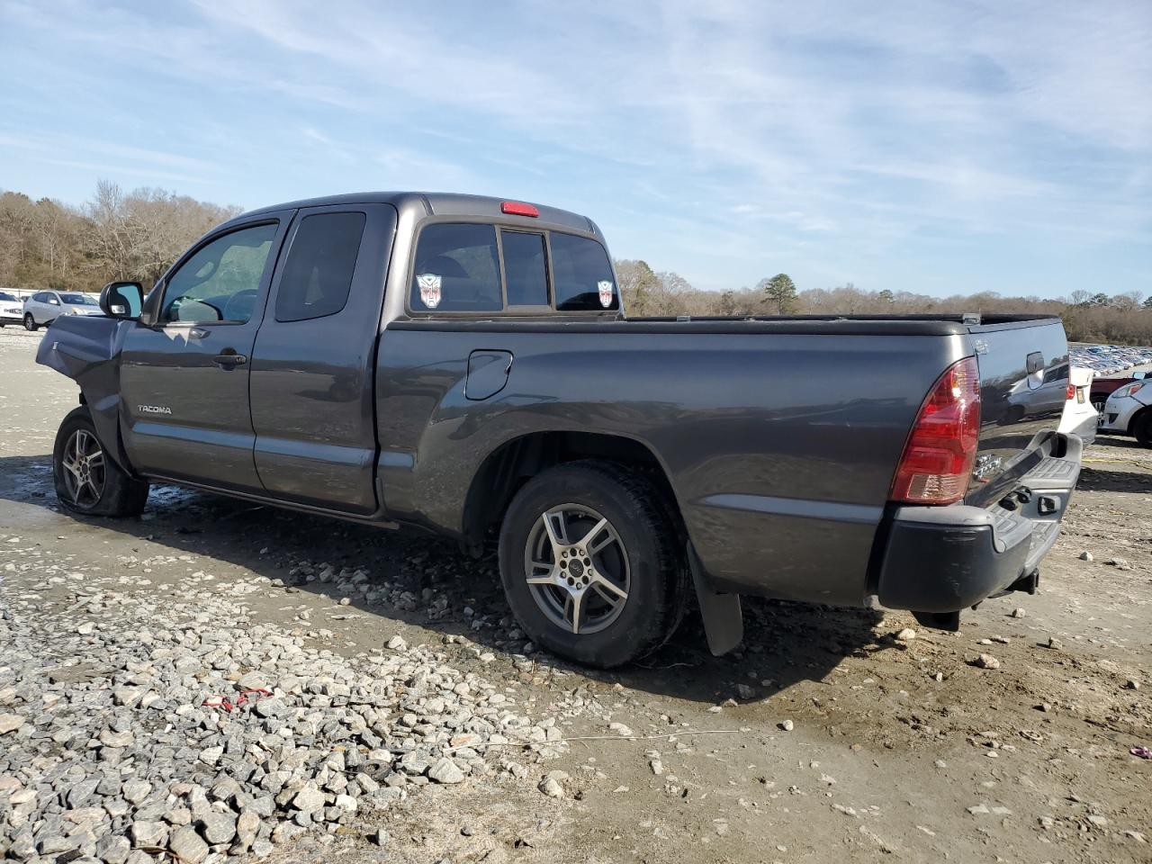 2013 Toyota Tacoma - Image 2