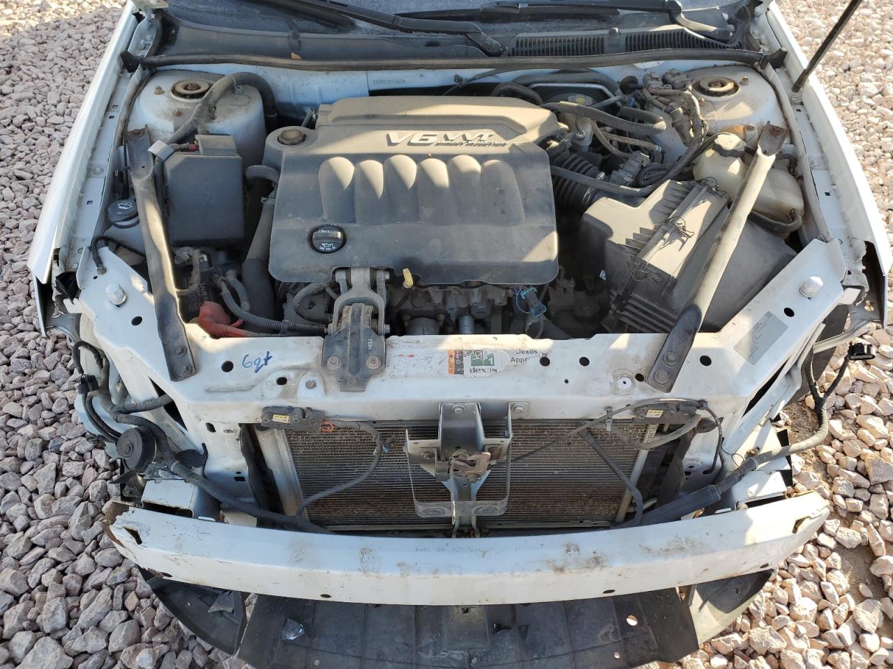 2015 Chevrolet Impala - Image 11