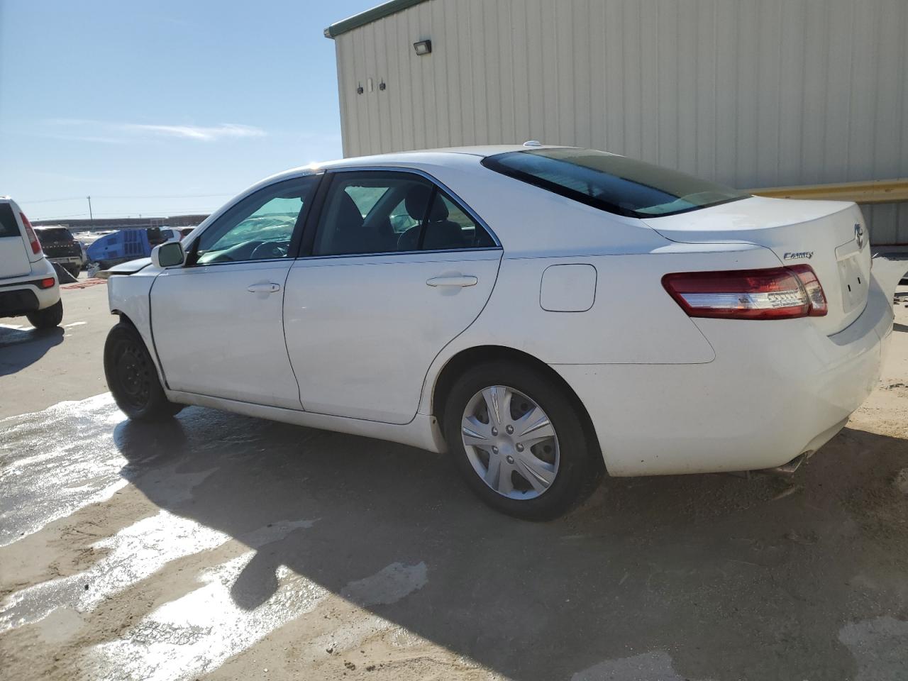 2010 Toyota Camry - Image 2