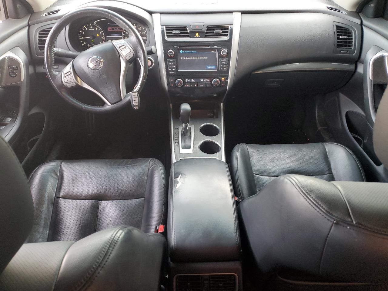 2015 Nissan Altima - Image 8