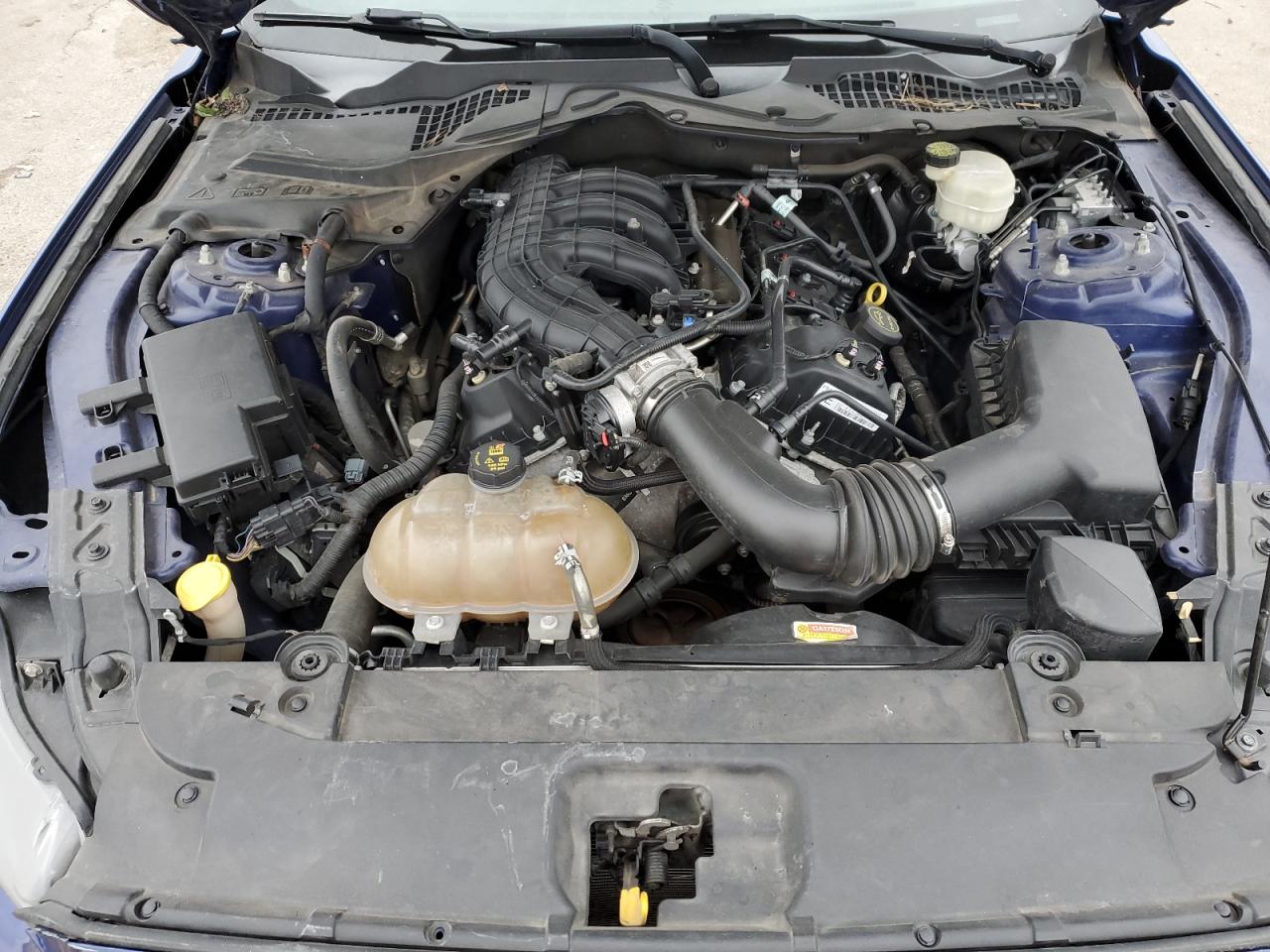 2015 Ford Mustang - Image 11