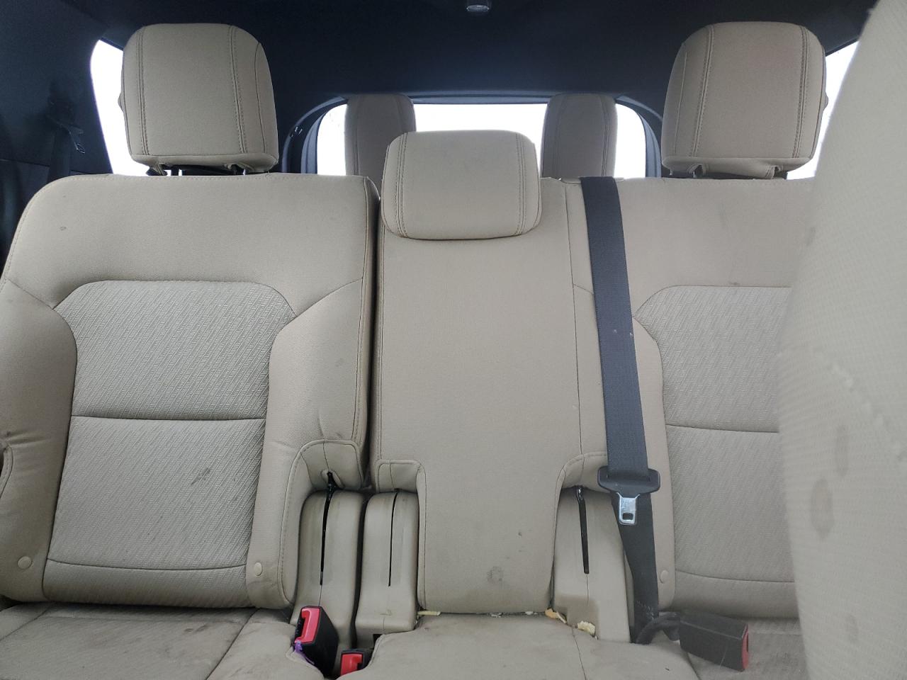 2016 Ford Explorer - Image 10