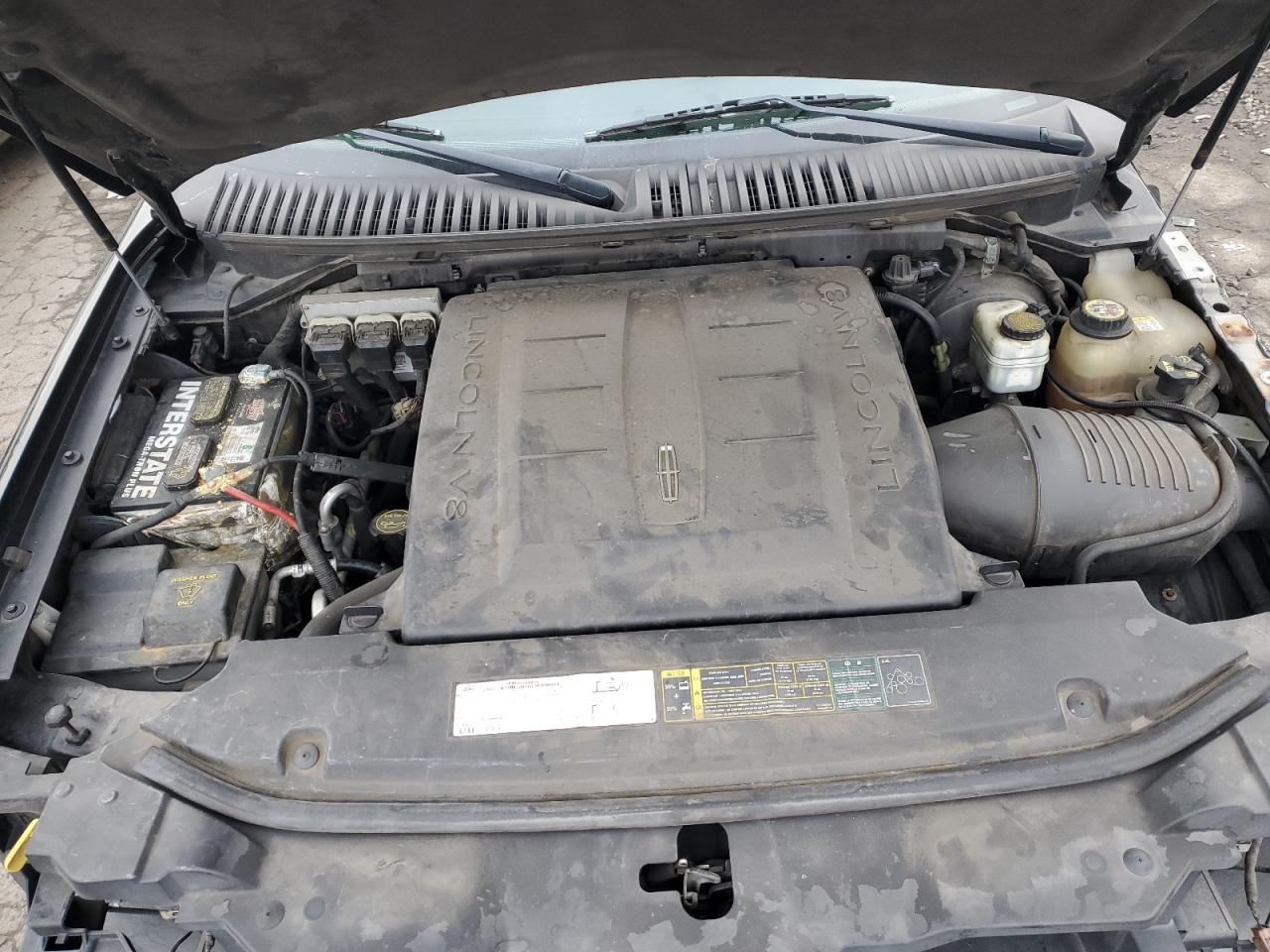 2006 Lincoln Navigator - Image 11