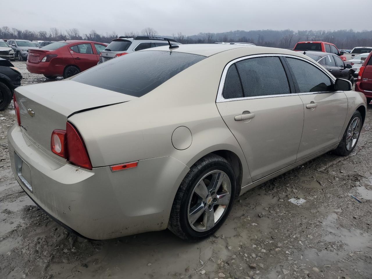 2011 Chevrolet Malibu - Image 3