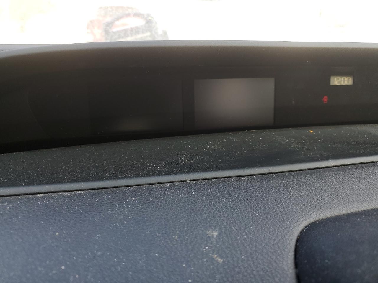 2017 Toyota Prius - Image 9