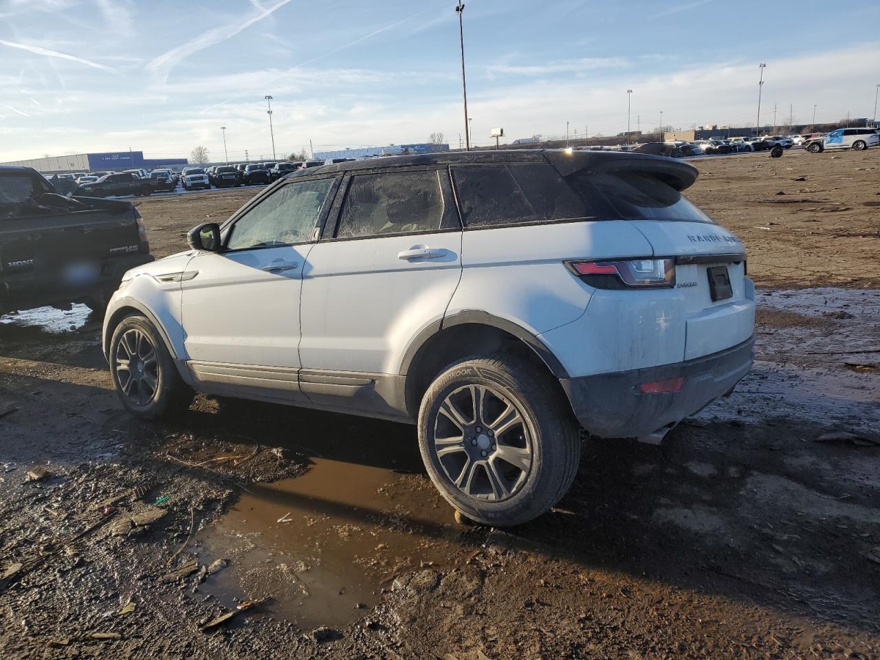 2018 Land Rover Range Rover - Image 2