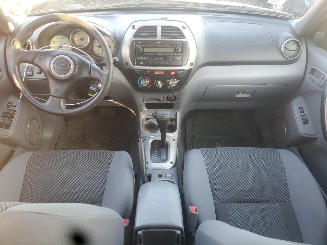 2003 Toyota RAV 4 - Image 8