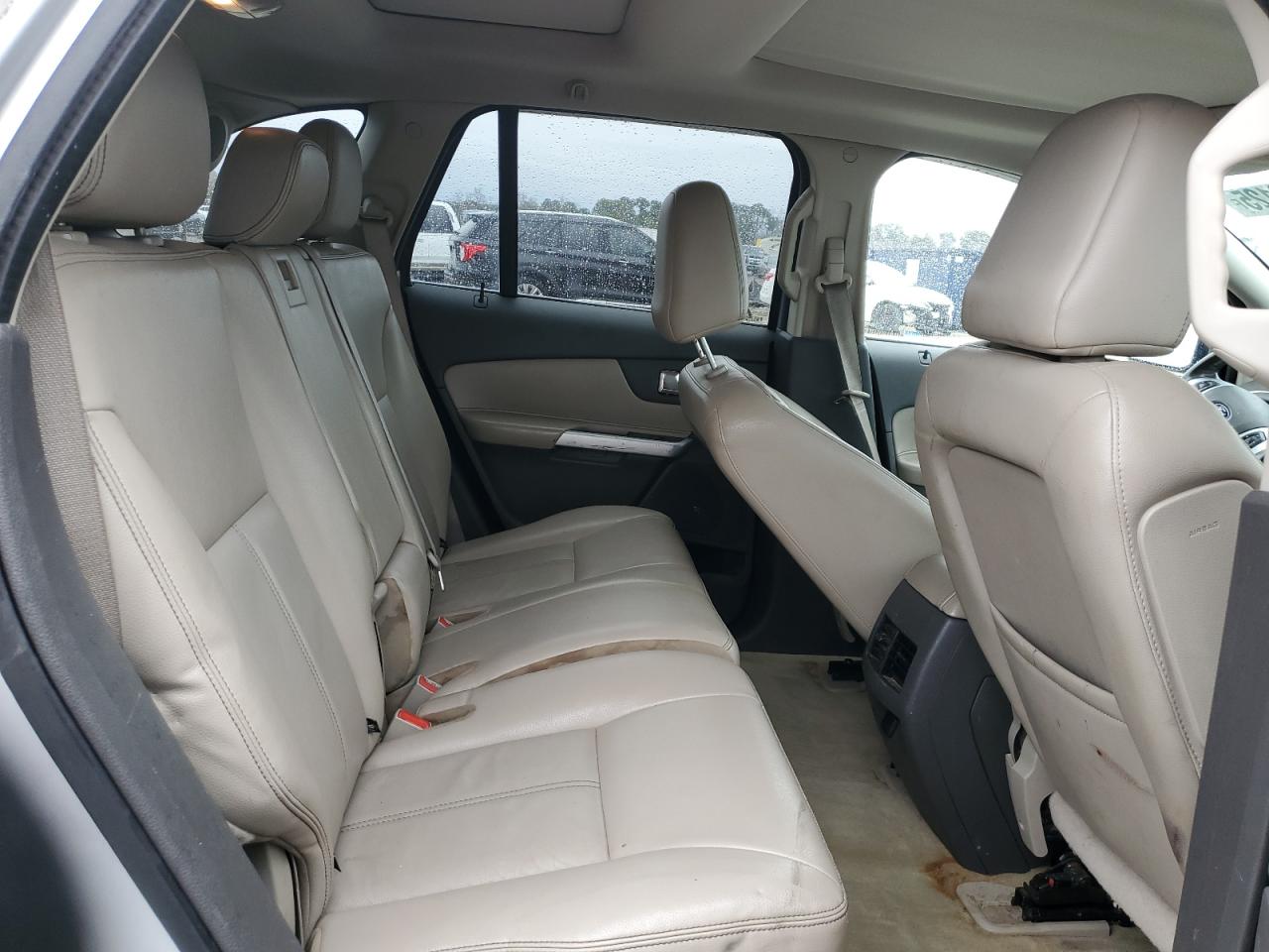 2011 Ford Edge - Image 11