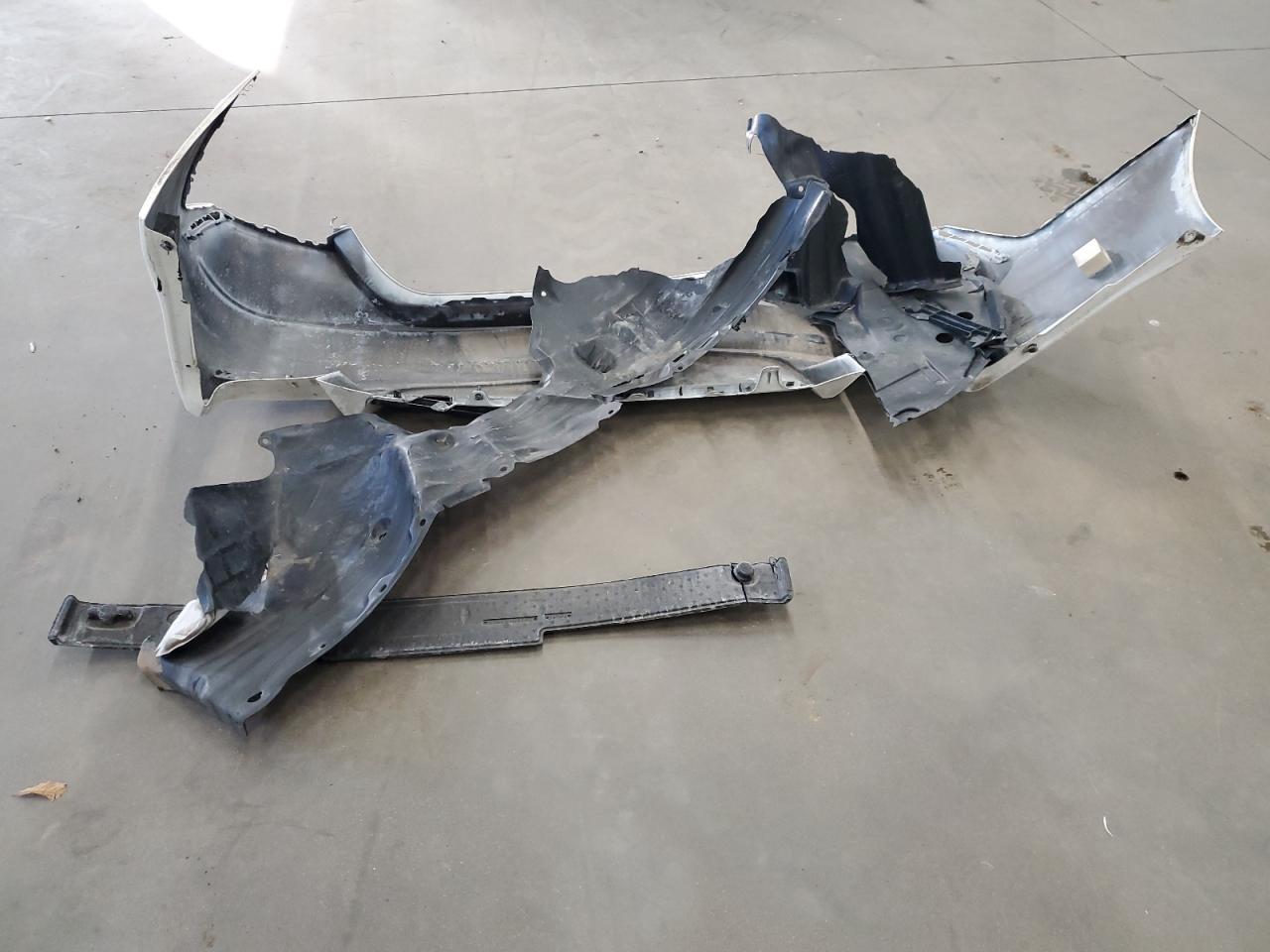 2022 Toyota Camry - Image 12