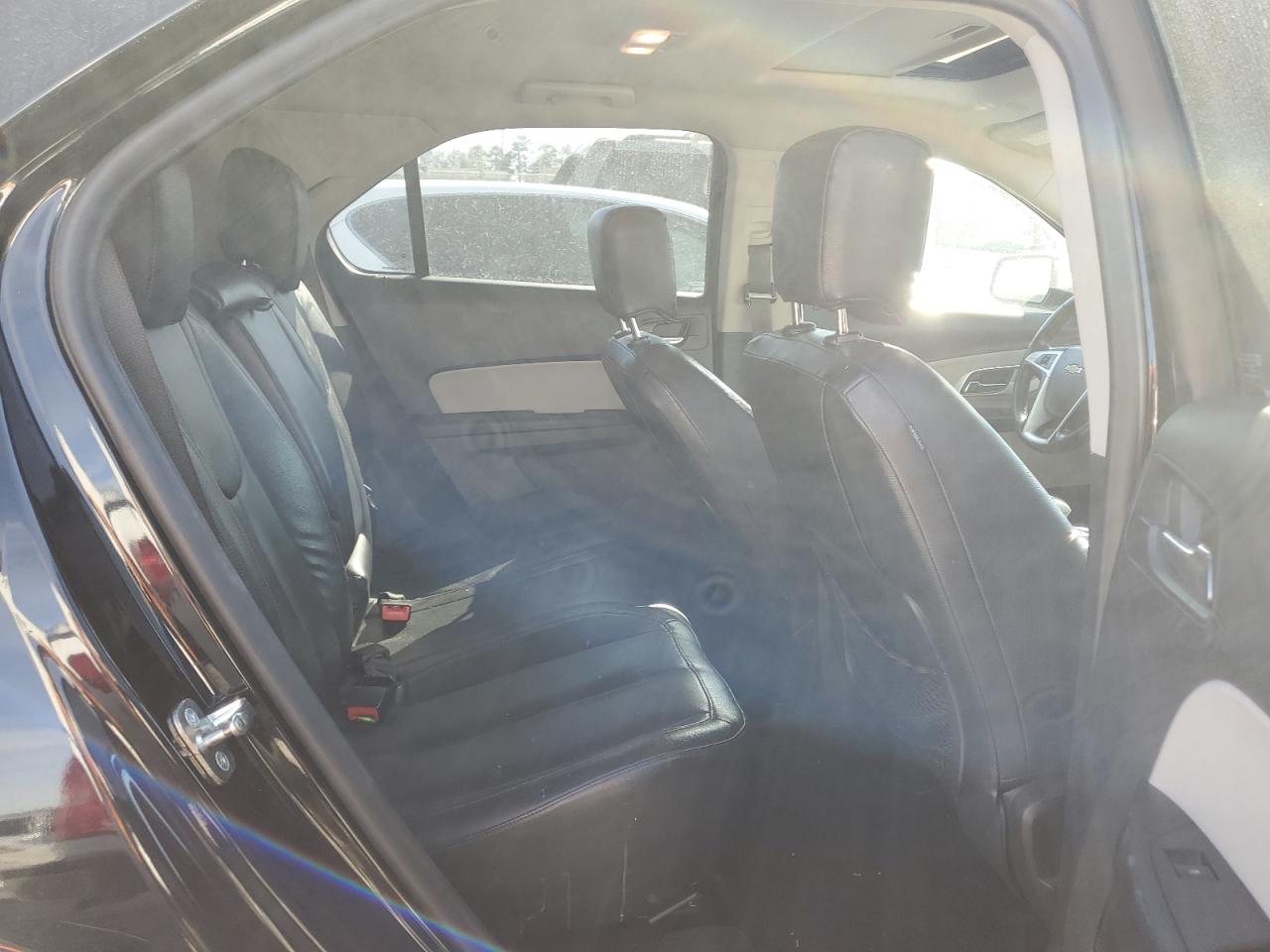 2015 Chevrolet Equinox - Image 11