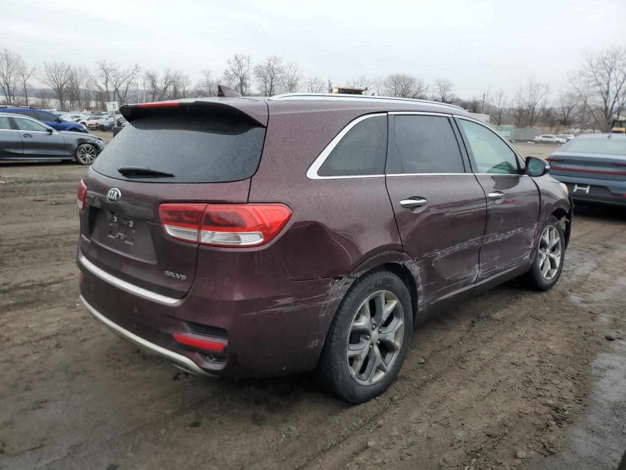 2017 Kia Sorento - Image 3