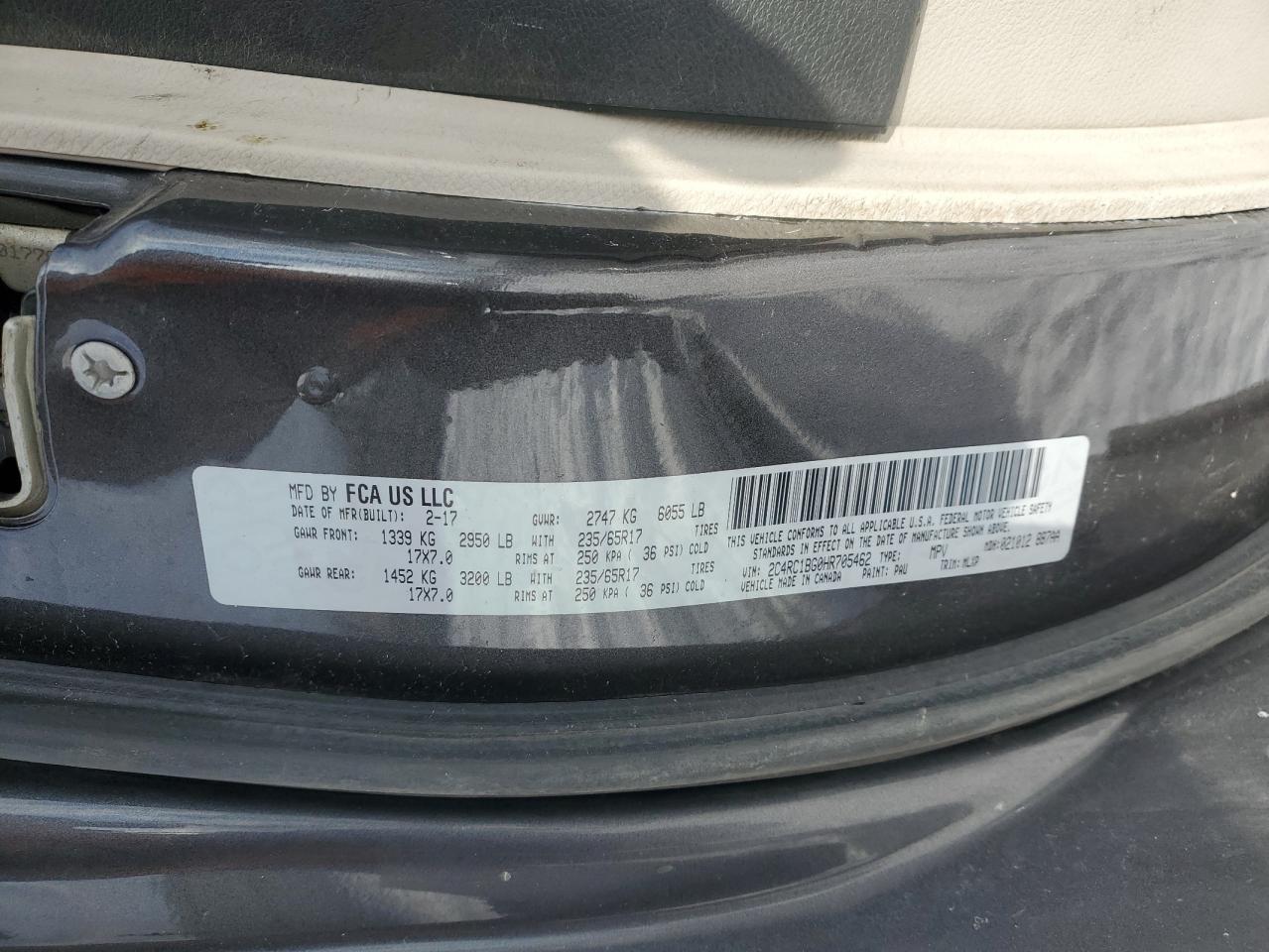 2017 Chrysler Pacifica - Image 13