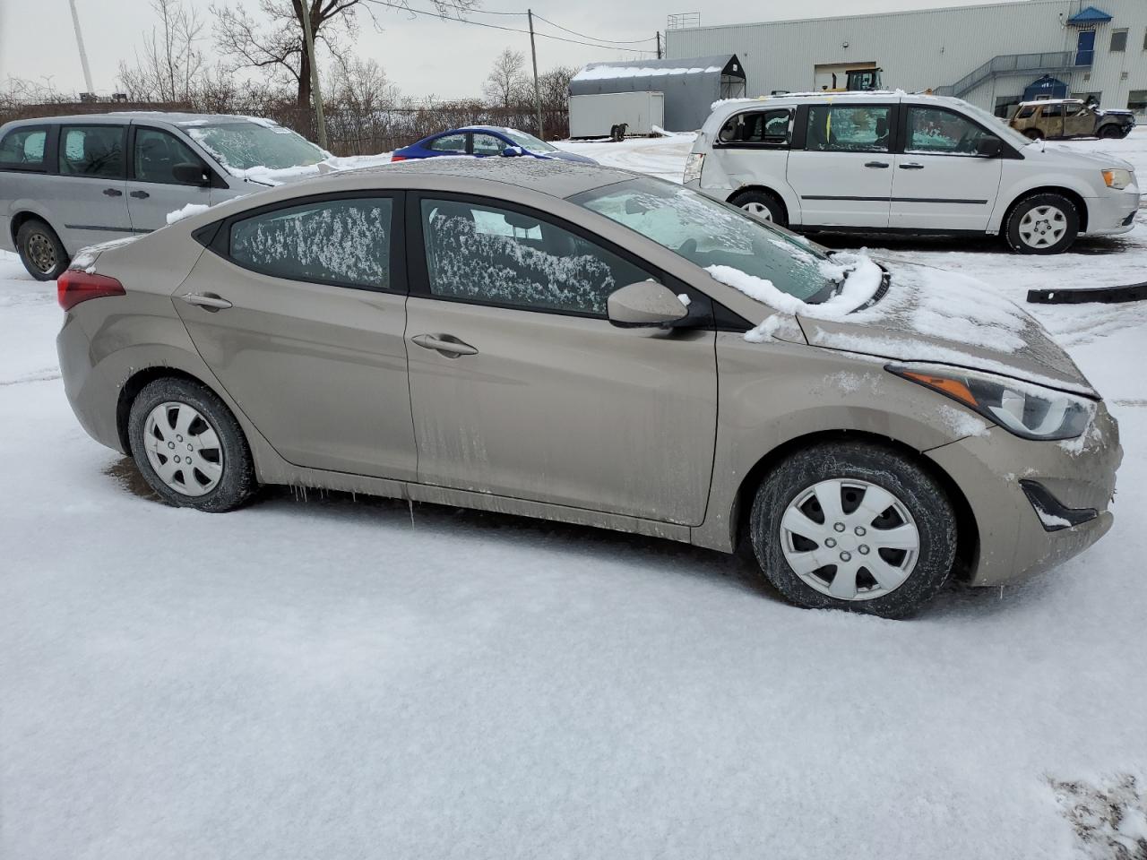 2015 Hyundai Elantra - Image 4