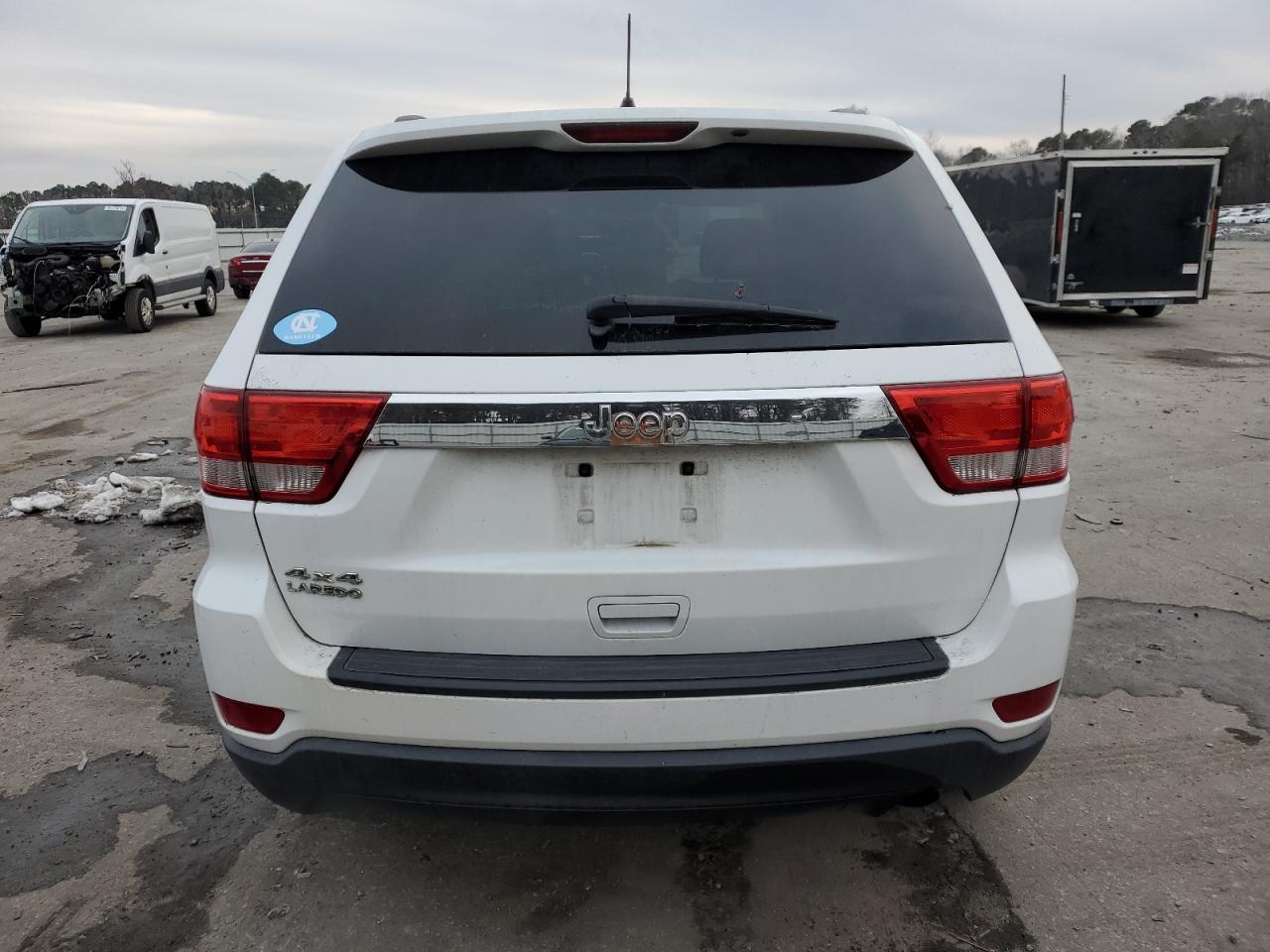 2013 Jeep Grand Cherokee - Image 6