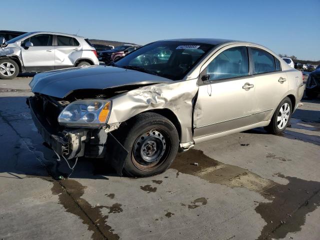 2004 Mitsubishi Galant Es Medium