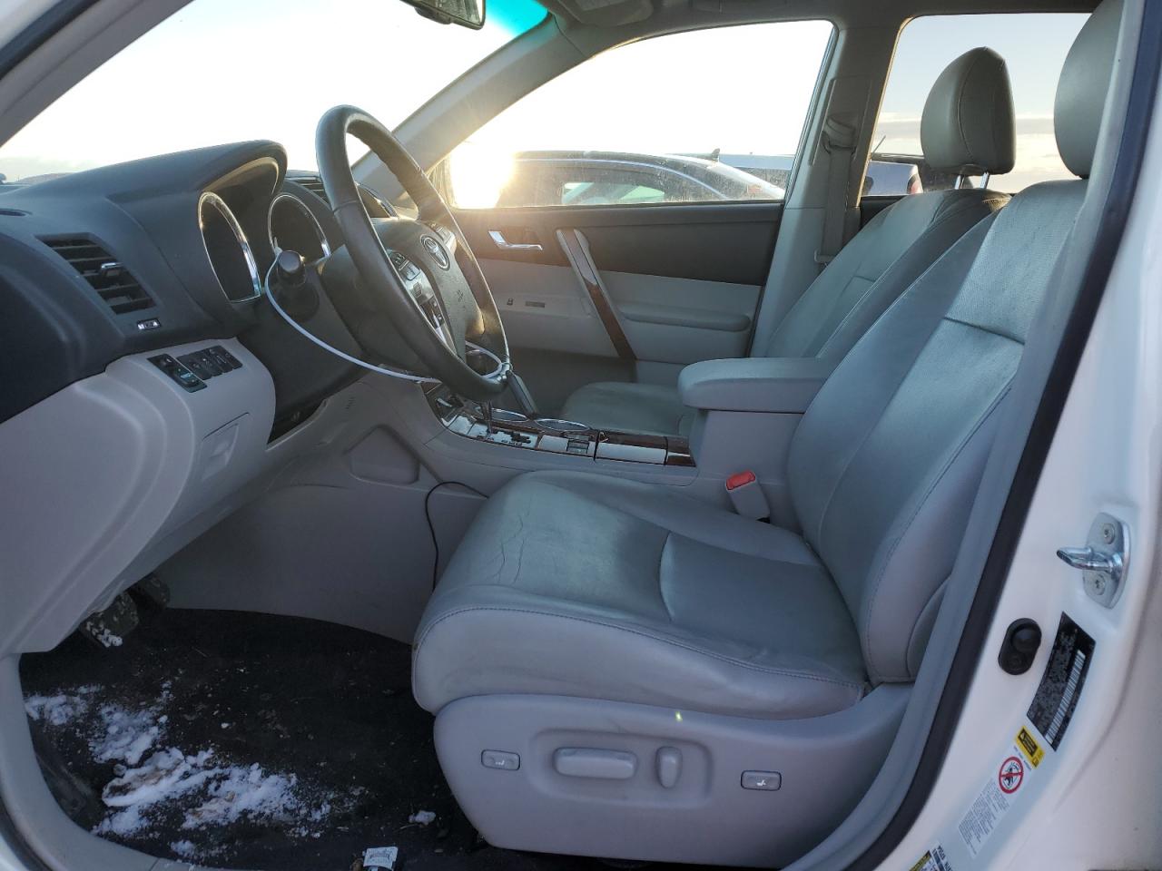 2013 Toyota Highlander - Image 7