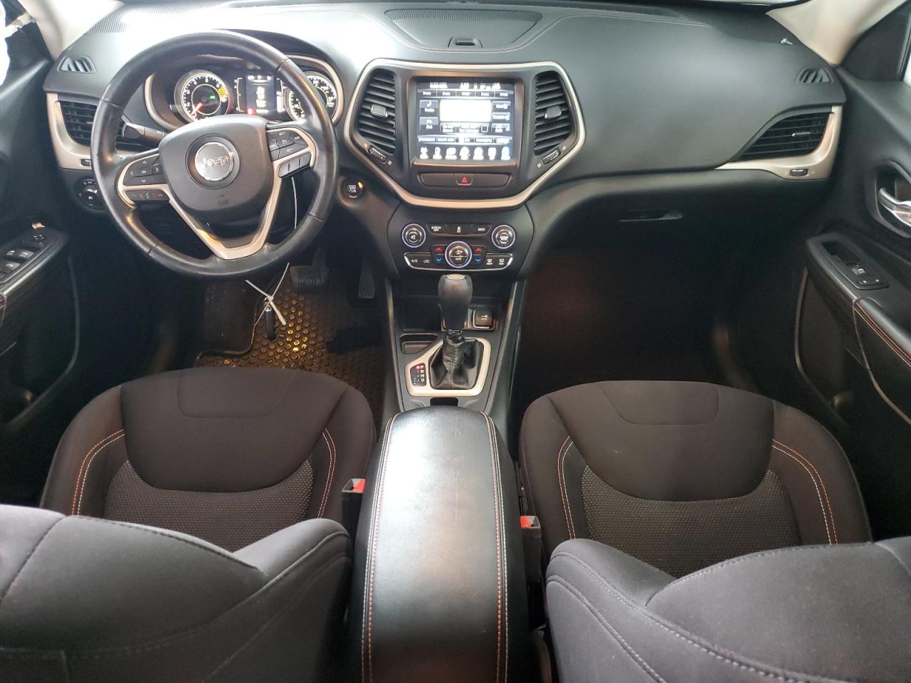 2016 Jeep Grand Cherokee - Image 8