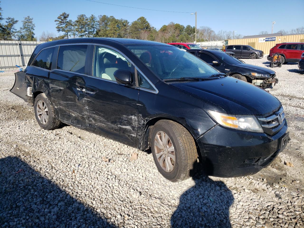 VIN 5FNRL5H38HB013778 2017 HONDA ODYSSEY no.4