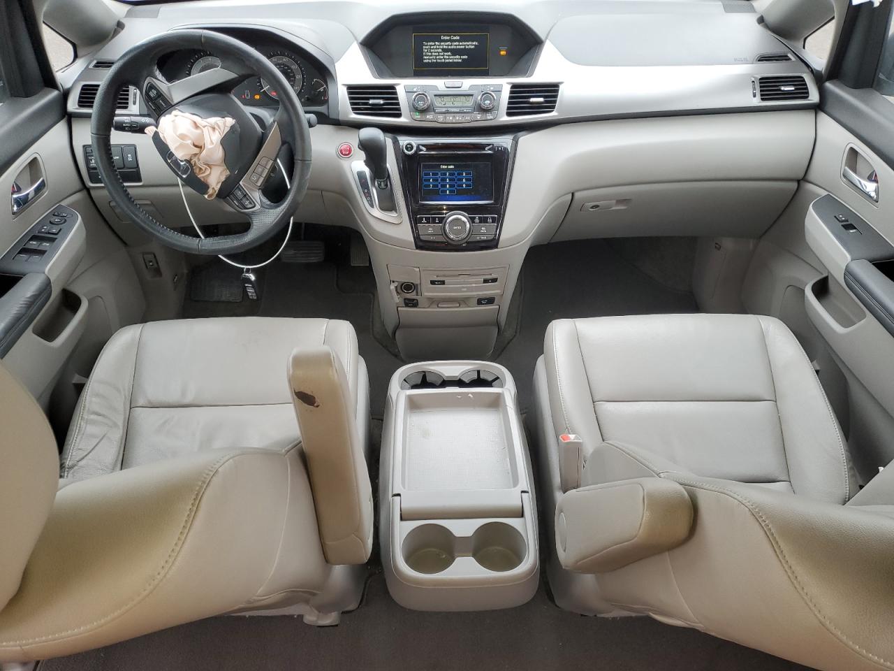2015 Honda Odyssey - Image 8