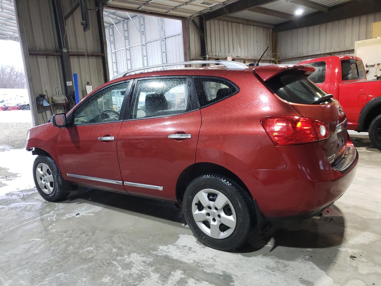 2014 Nissan Rogue - Image 2