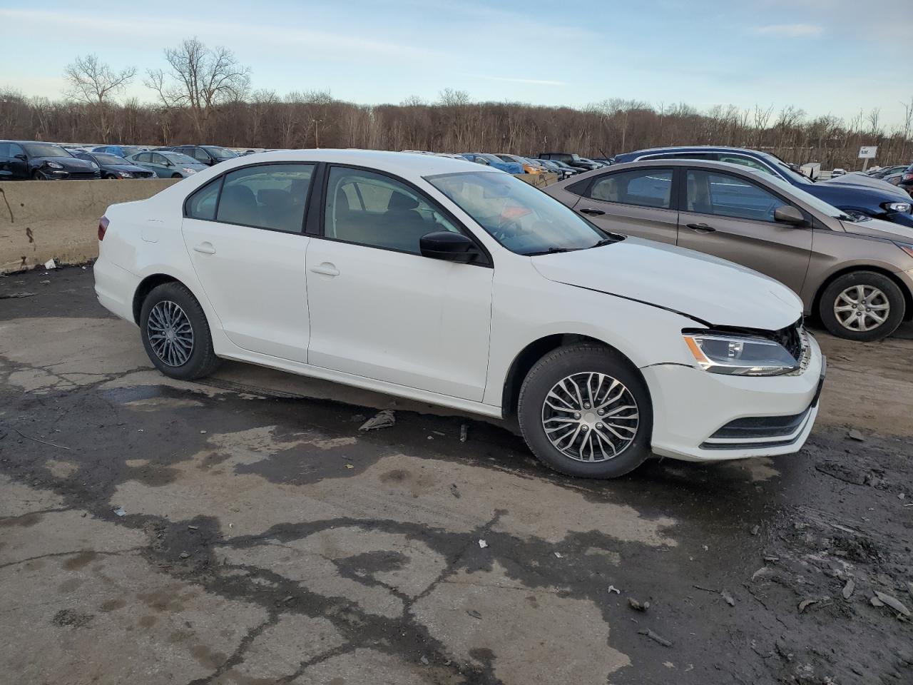 VIN 3VW267AJ2GM416241 2016 VOLKSWAGEN JETTA no.4