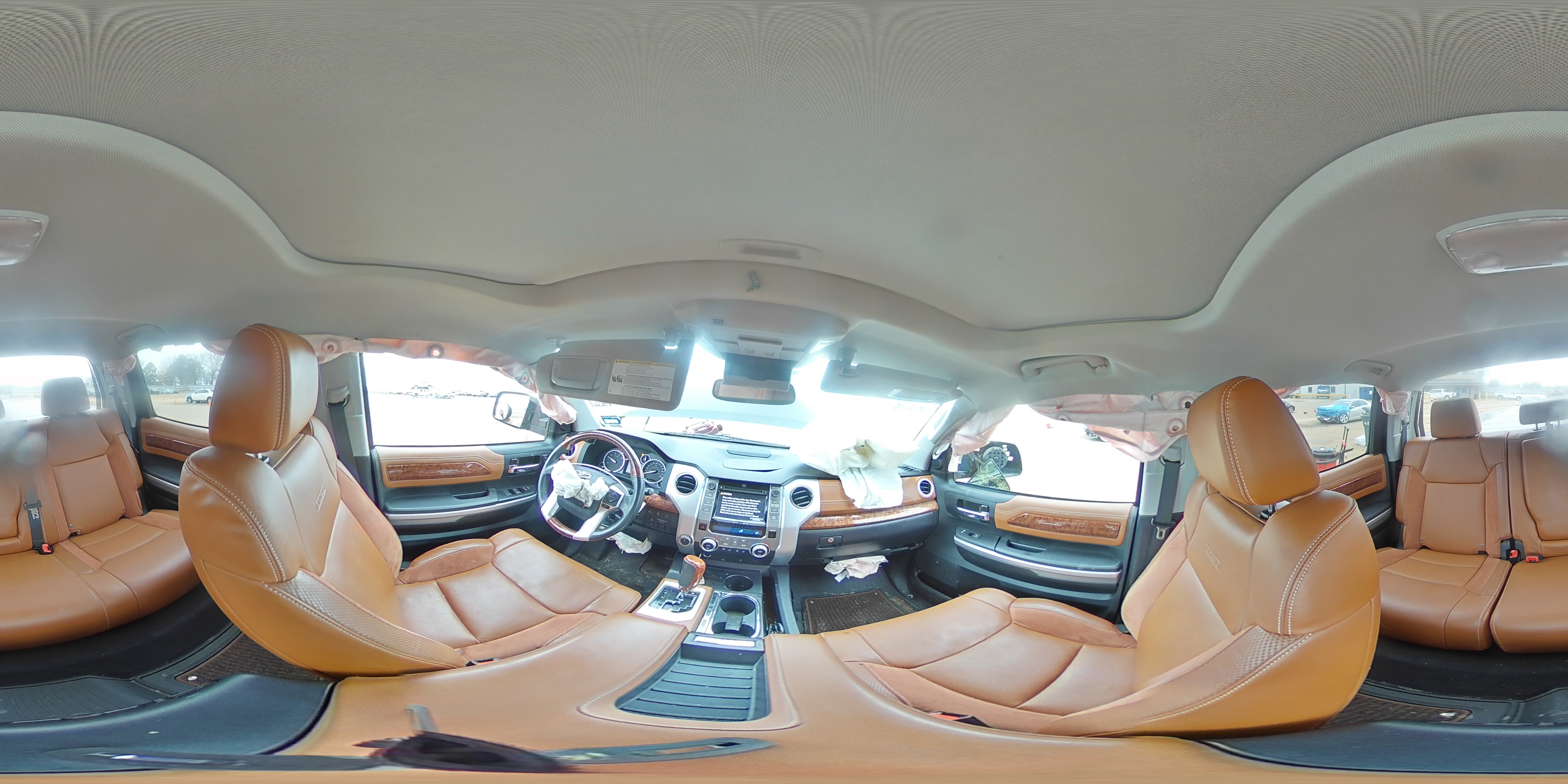2017 Toyota Tundra - Image 12