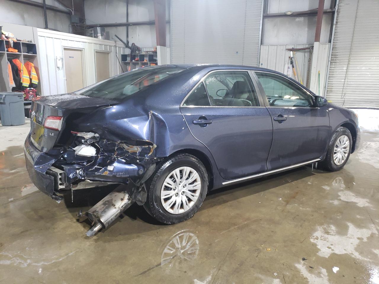 2014 Toyota Camry - Image 3