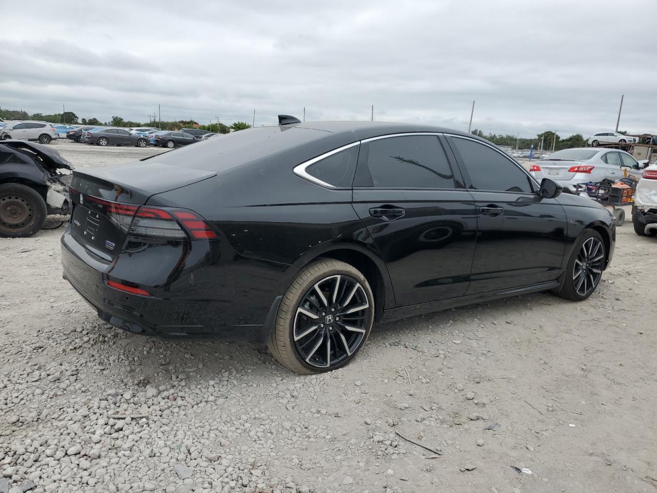 2024 Honda Accord - Image 3