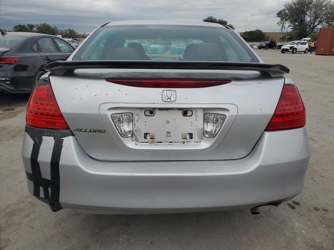 2006 Honda Accord - Image 6
