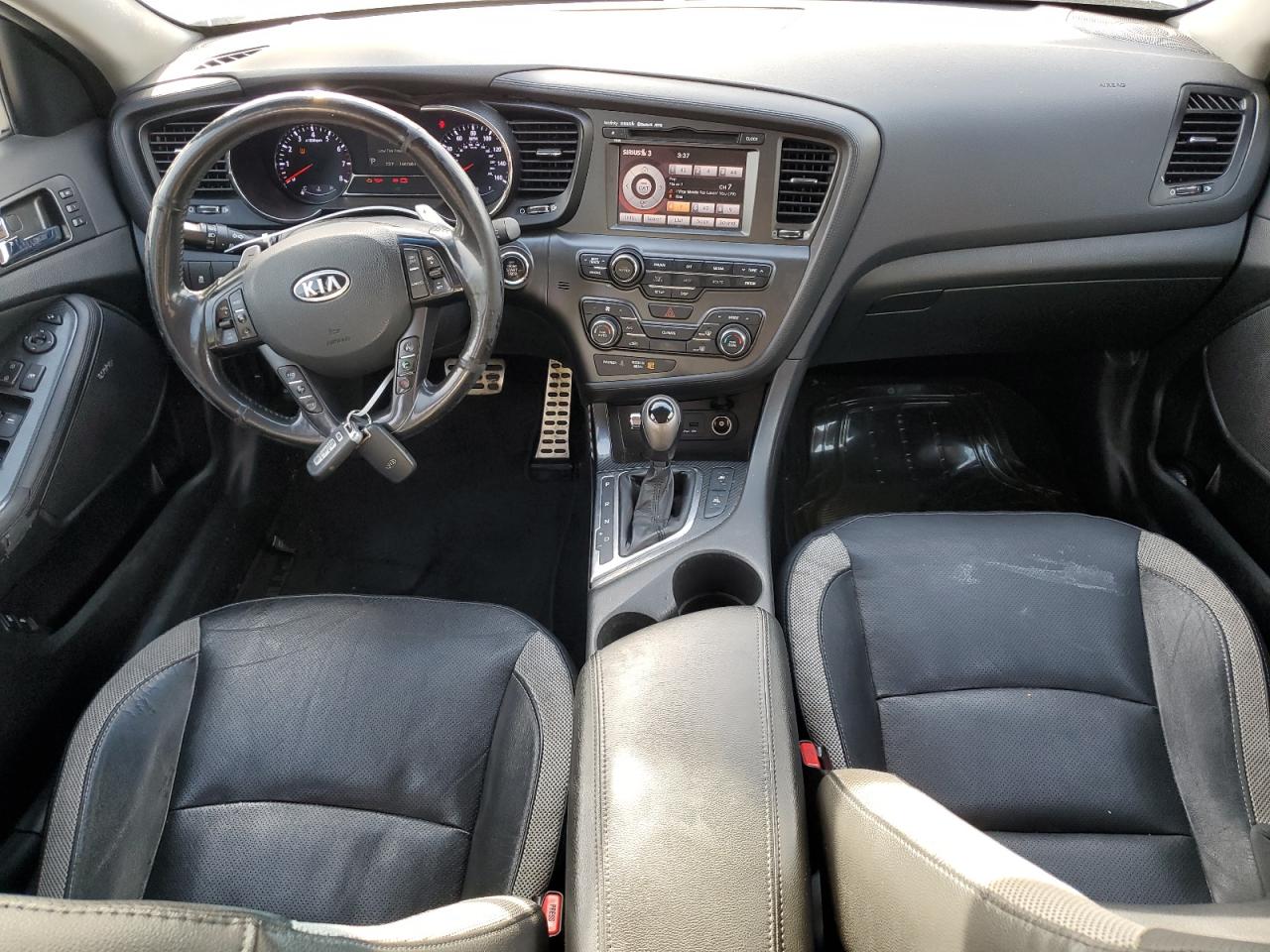 2012 Kia Optima - Image 8