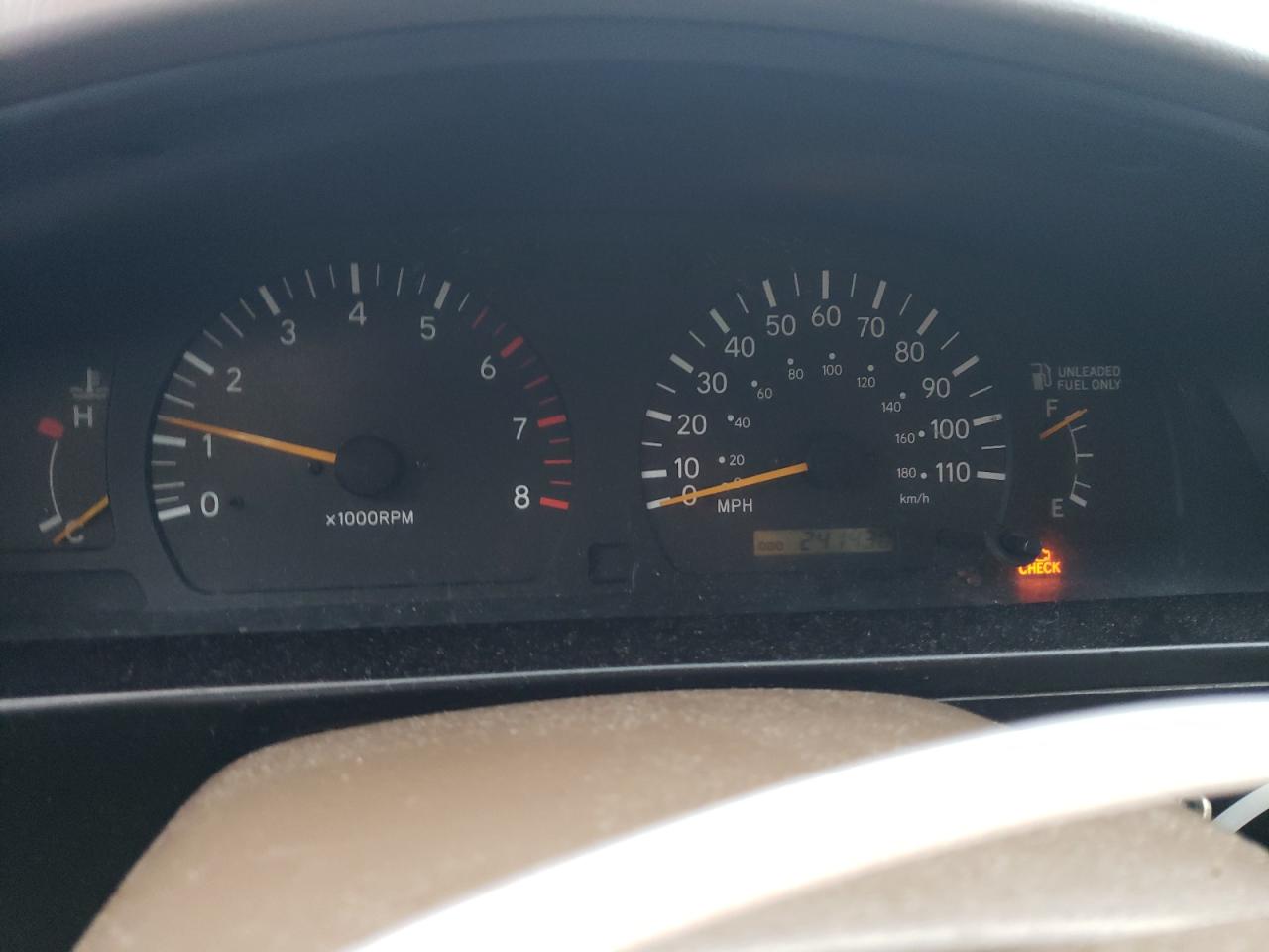 2000 Toyota Tacoma - Image 9