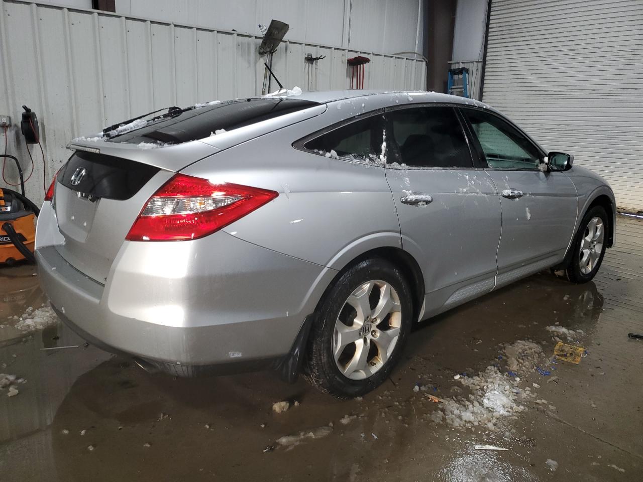 2010 Honda Accord - Image 3