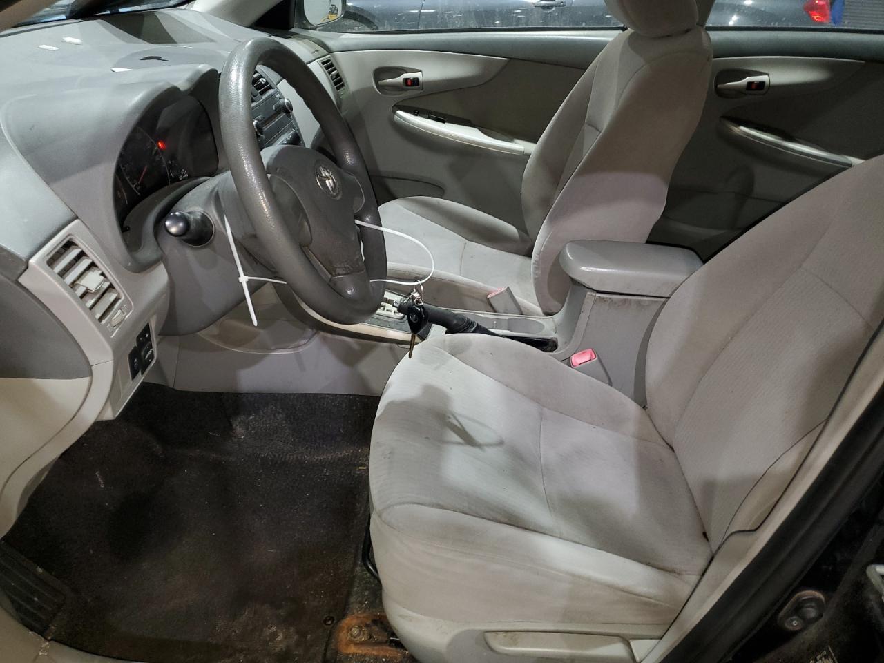 2010 Toyota Corolla - Image 7