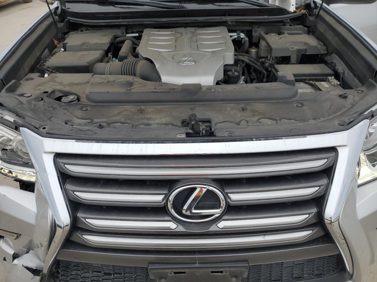 2018 Lexus GX - Image 12