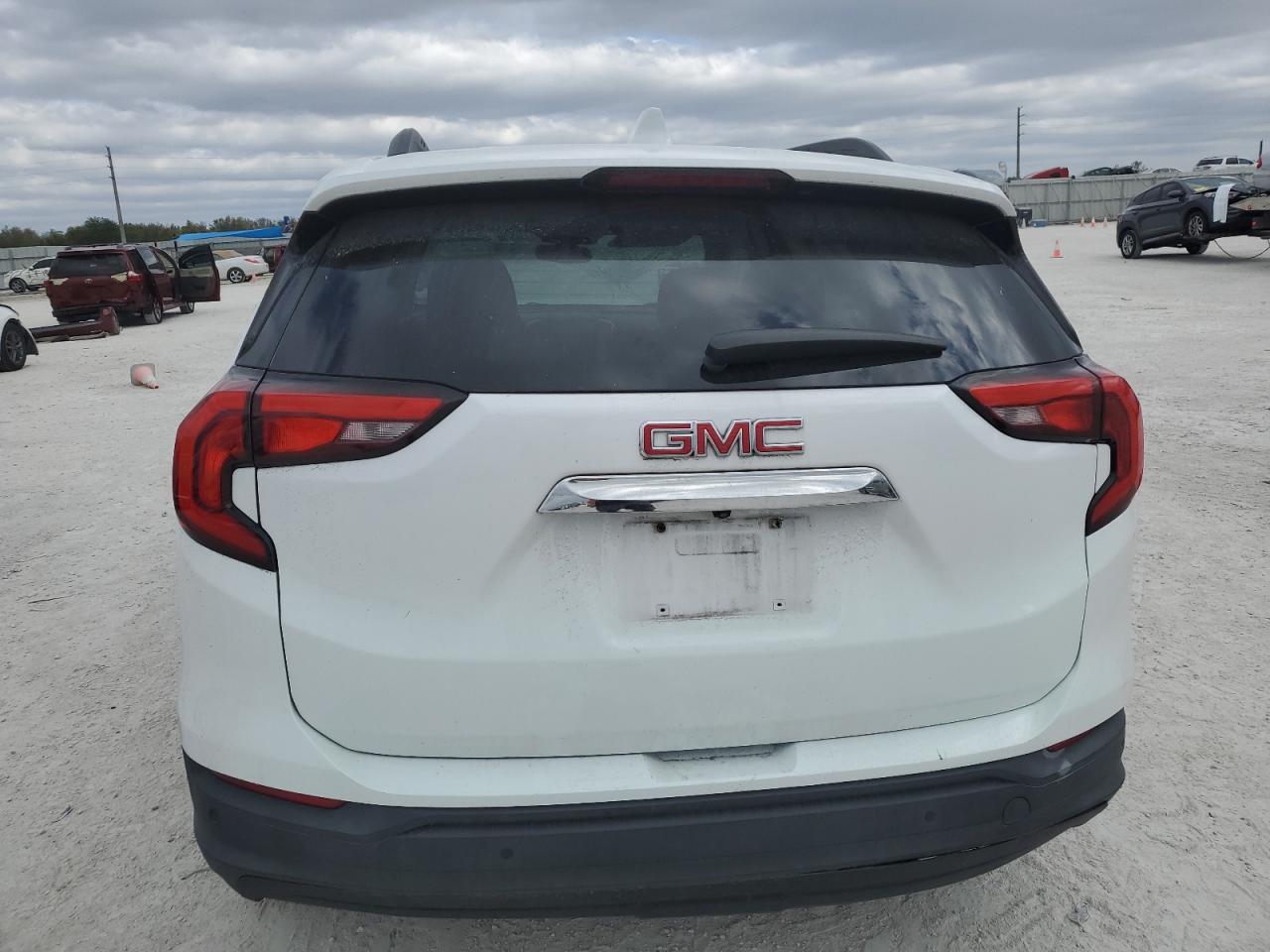 VIN 3GKALNEU3JL258574 2018 GMC TERRAIN no.6