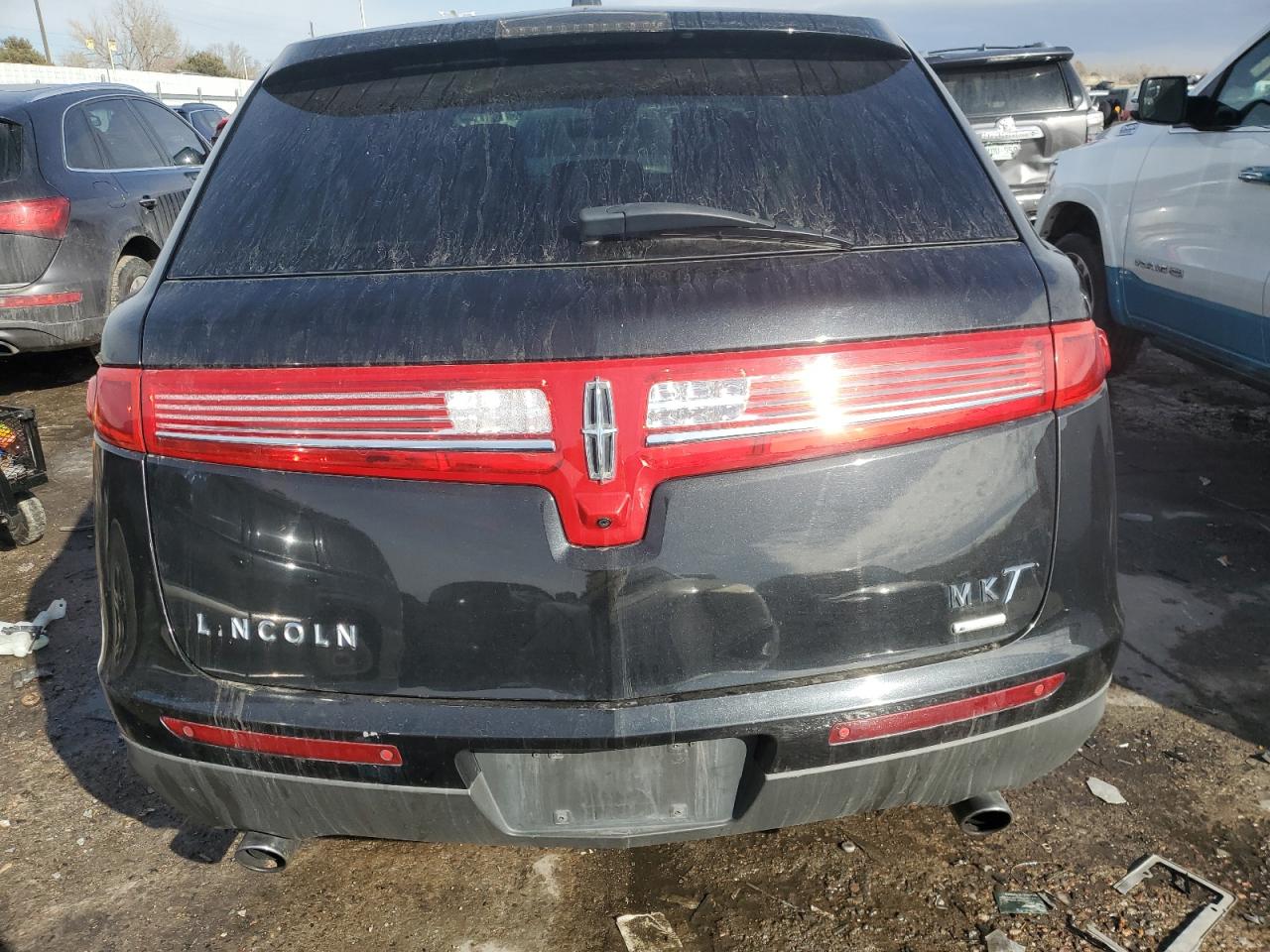 2010 Lincoln Mkt VIN: 2LMHJ5AT9ABJ14374 Lot: 43264535