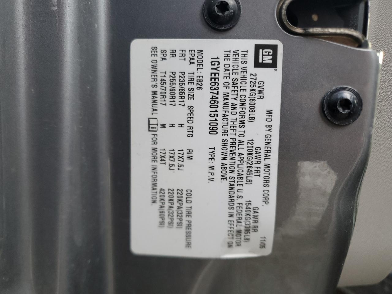 2006 Cadillac SRX - Image 13