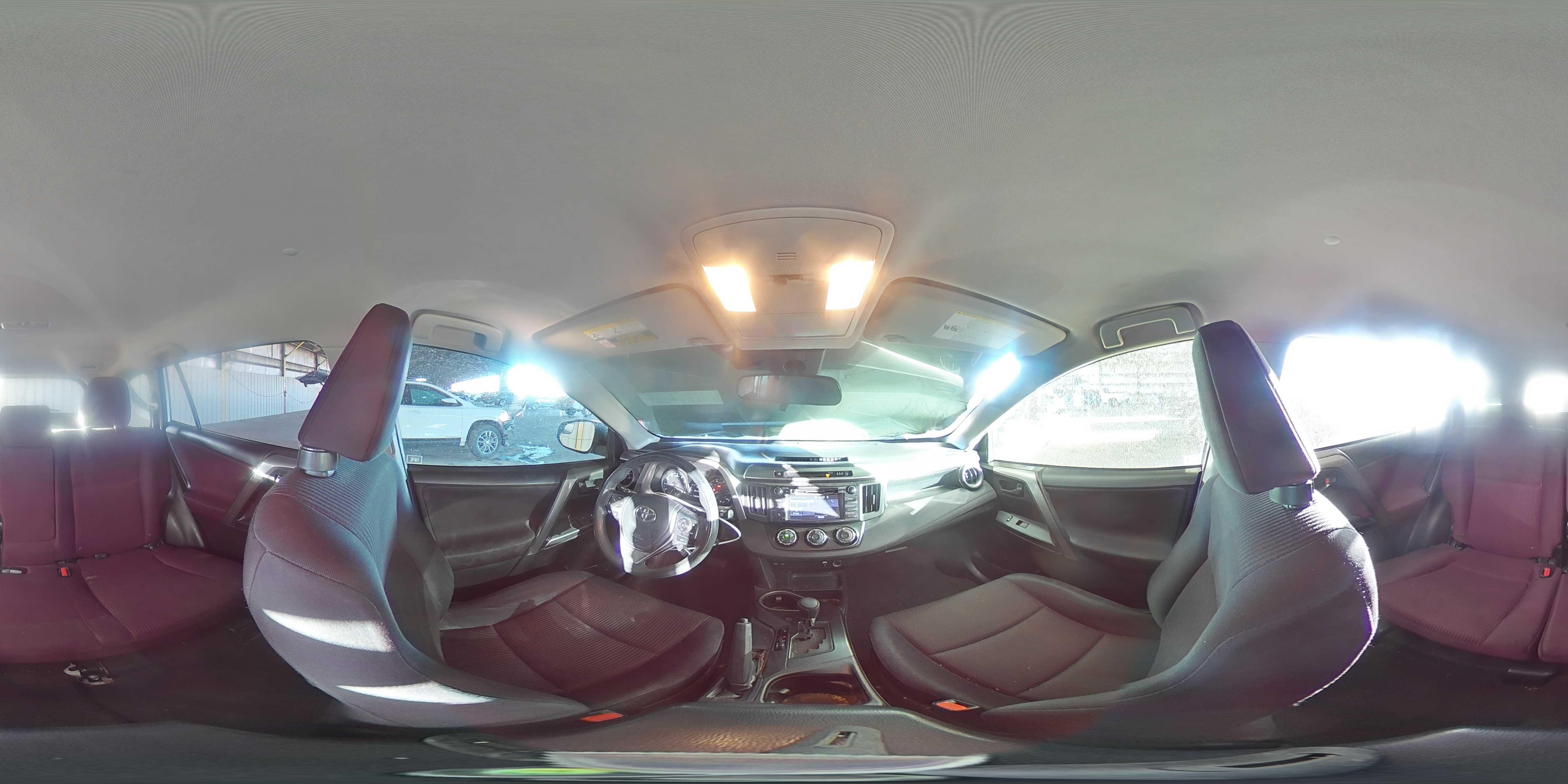 2017 Toyota RAV 4 - Image 12