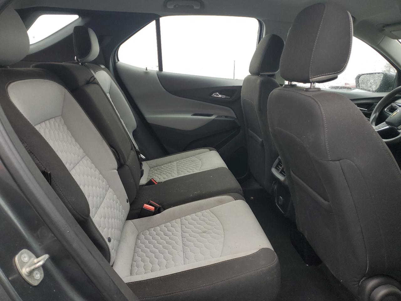 2018 Chevrolet Equinox - Image 11