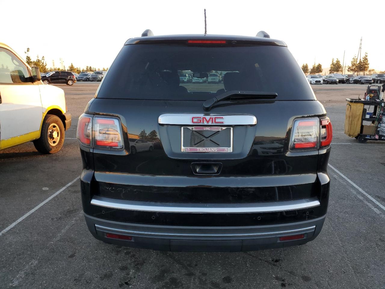2014 GMC Acadia - Image 6