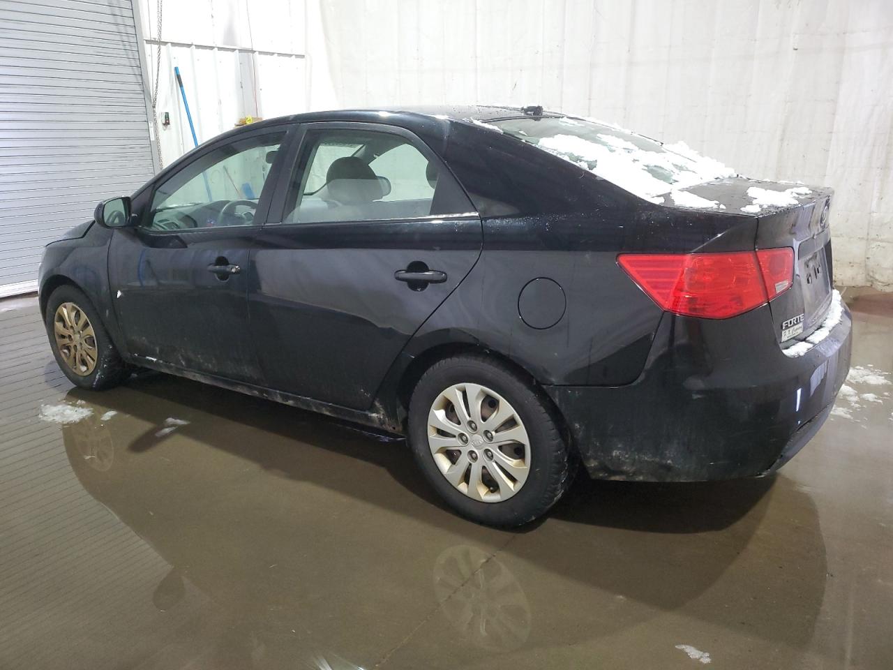 2012 Kia Forte - Image 2