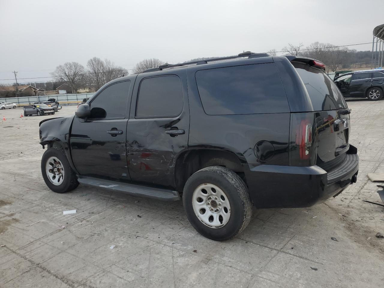 2009 Chevrolet Tahoe - Image 2